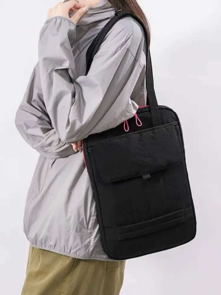 Large Capacity Laptop Bag 13.3 14 15 Inch Shoulder Bag Trendy Fi Tote Bag Ladies Business Briefcases Nylon Handbag Sahels y250730