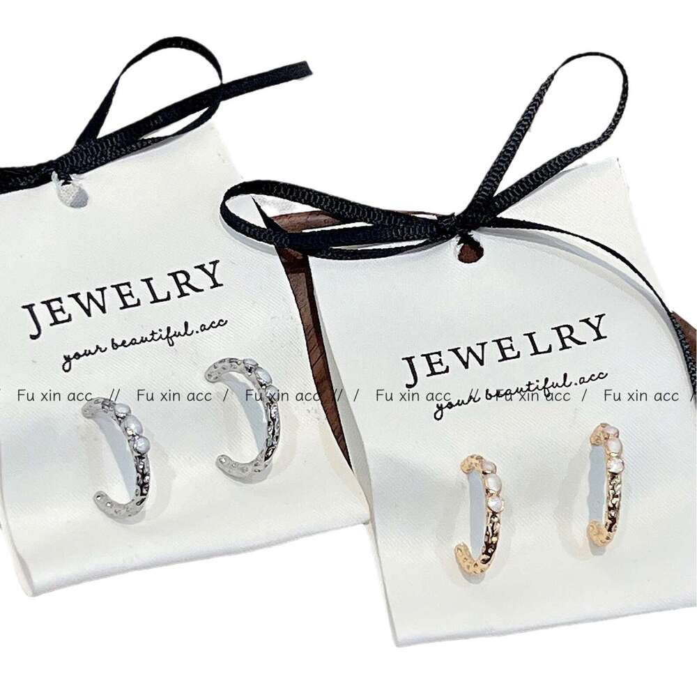 Classic Vintage Style Texture for Women, High-End Versatile Gold and Sier Studs, Light Niche Simple Hoop Earrings 11d