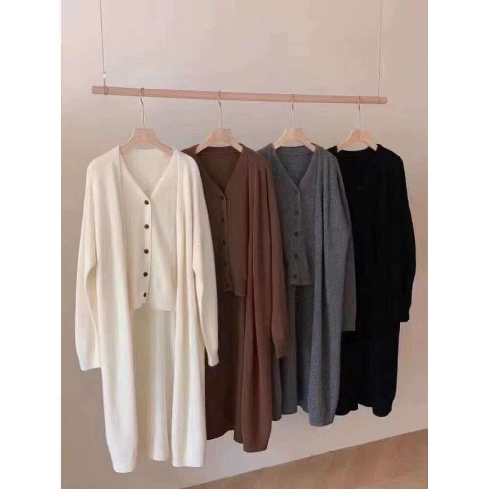 Spring And Autumn New Knitted Two-Piece Set Vest Long Sweater Cardigan Women's OL Suit B5