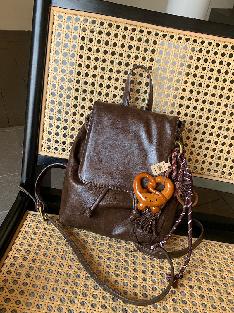 Designer Bag Brown Leather Texture Small Backpack Retro PU Soft Luxury Bag Leather Texture Versatile Shoulder Bag Commuting Versatile Small Backpack