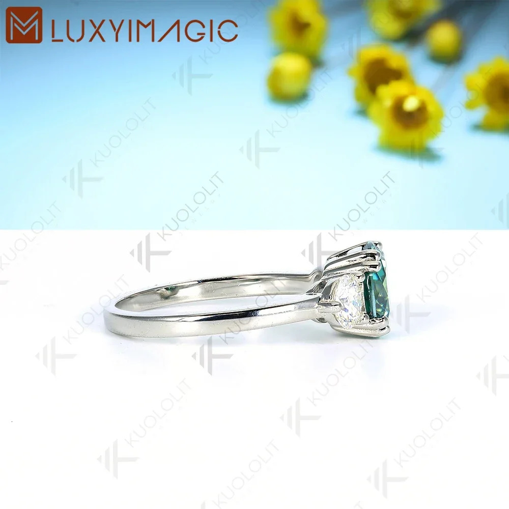 Luxyimagic 2CT Cyan and 0.8ct White Rings for Women Round Cut Solitaire Ring for Engagement Wedding Party 250722