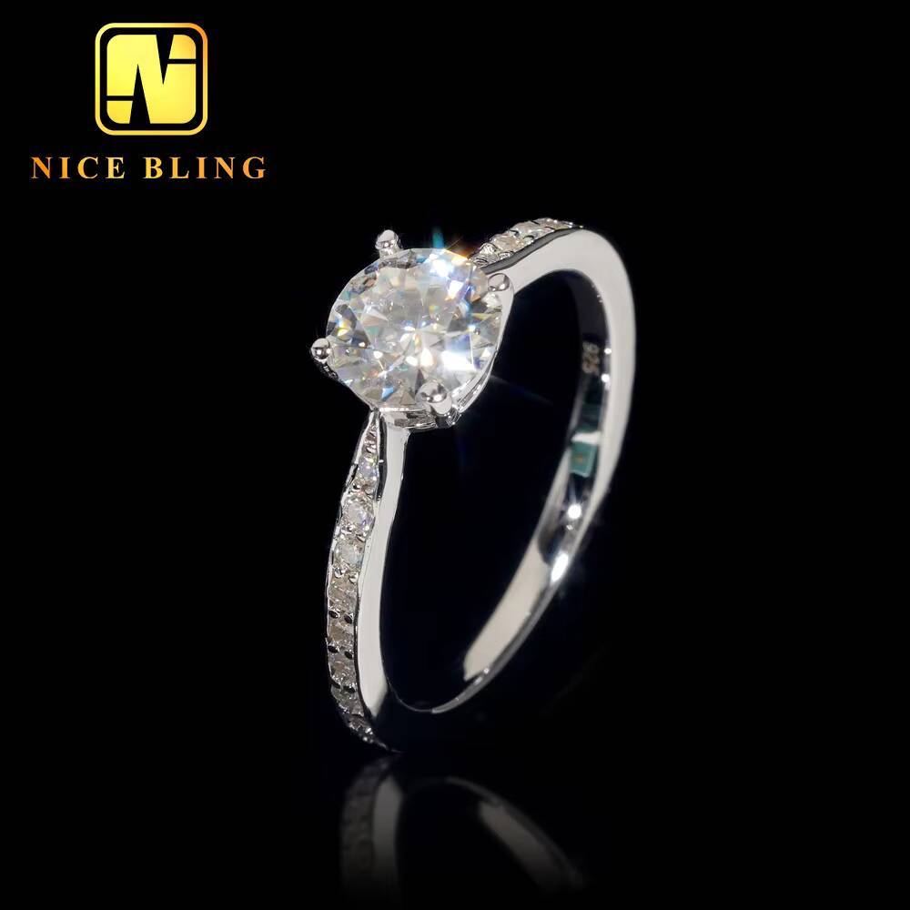 Wholesale Women Jewelry Moissanite Diamond 925 Sterling Silver Gold Plated Rings Romantic Wedding Rings Engagement Rings