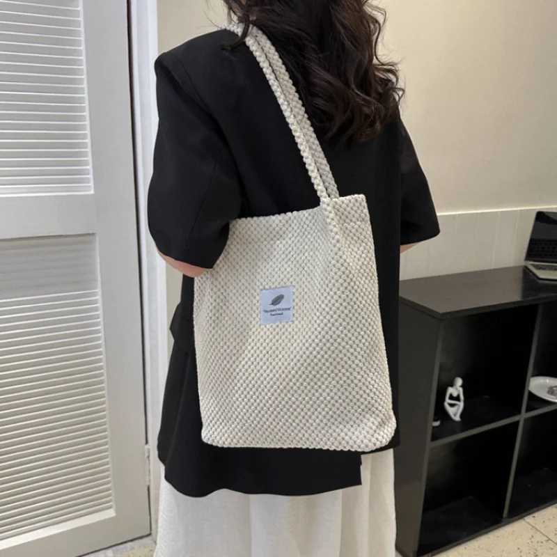 2023 Arts Shoulder Bags For Women New Canvas Bucket Handbags Corduroy Fashion Casual Bags Solid Color Famous Brand Bags G250729