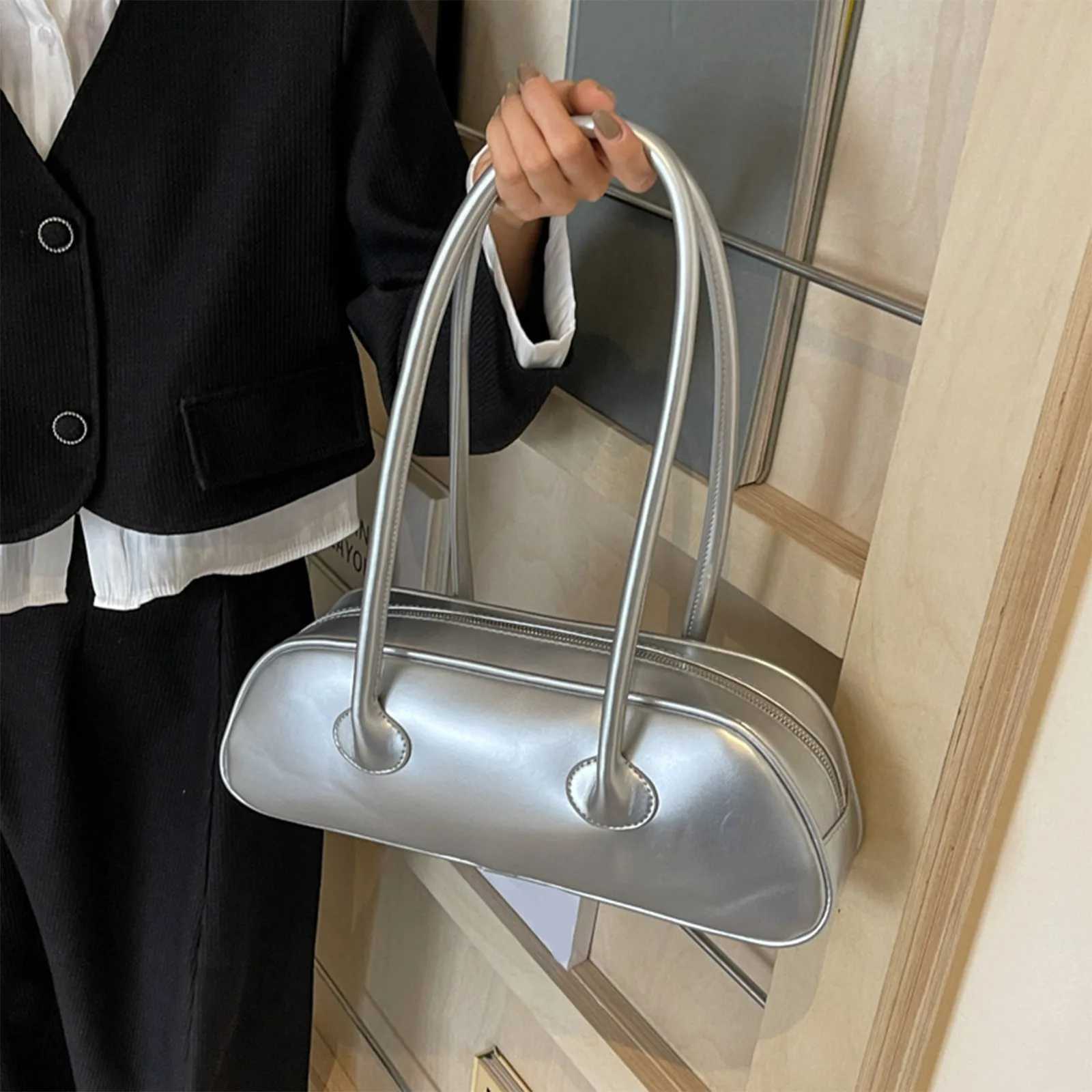 2025 New Leather Womens Light Baguette Shoulder Bag Simple Versatile Commuter Shopping Underarm Bag Y250729