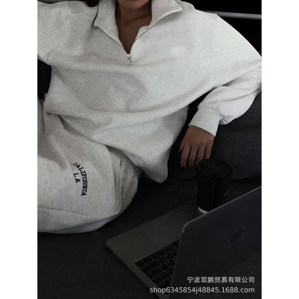 Autumn Winter New Fleece Lined Half-Zip Turn-Down Collar Sweatshirt 30% Cotton Casual Sports Style Top For Women B5