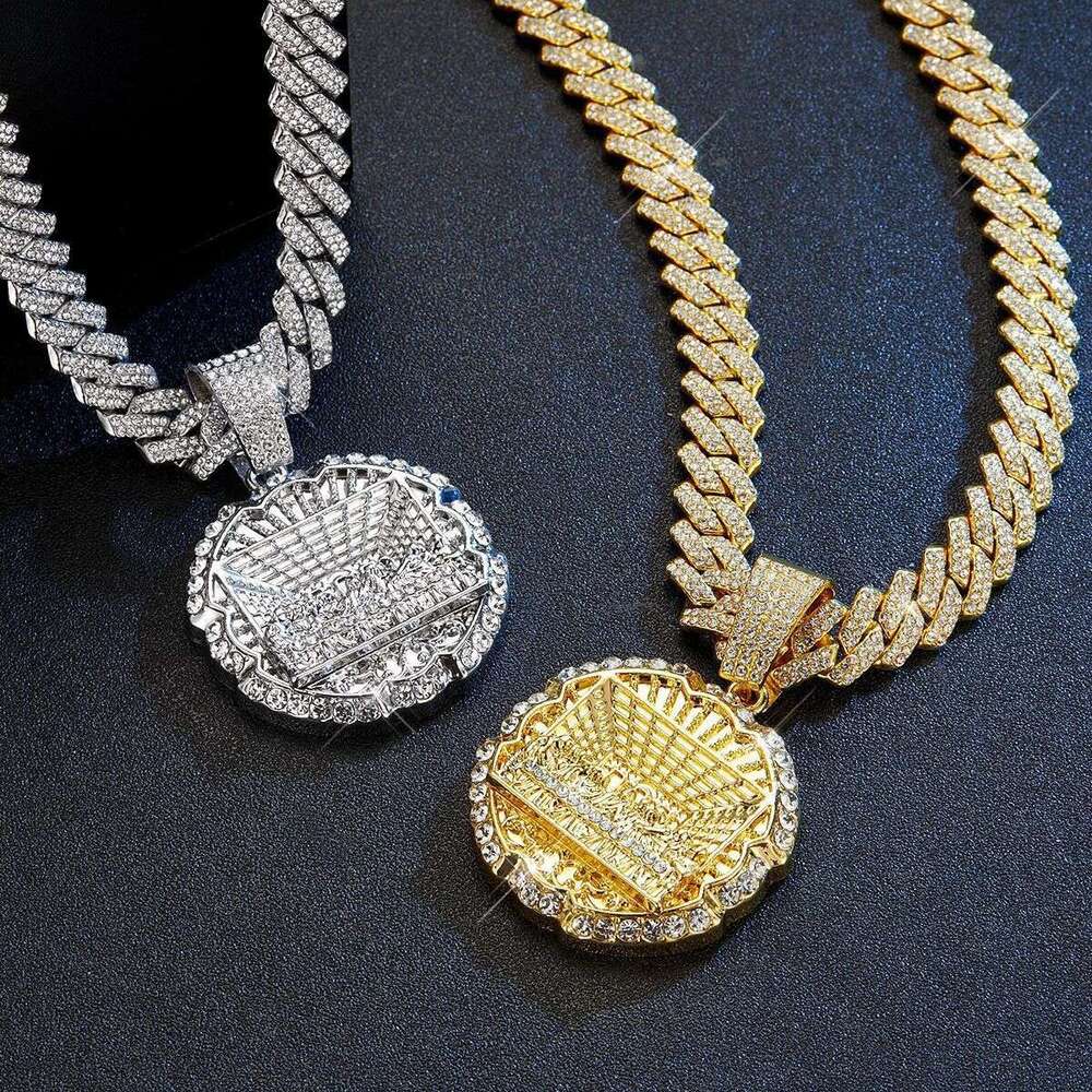 New Full Last Supper Pendant for Men and Women Alloy Design Sense Inlaid Dia Classic Cuban Necklace