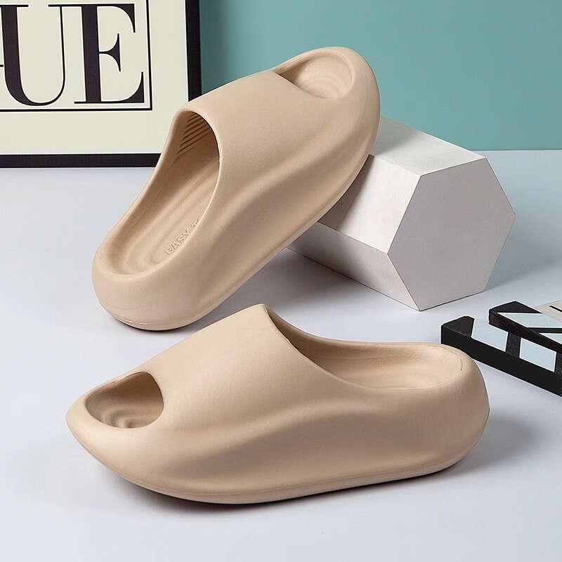 TK2025 New Thick-Soled Slippers for Men and Women, Home Slippers, Casual Couple Soft-Soled Indoor Outdoor Cushioned Sandals