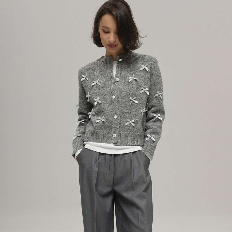 New Heavy Craft Three-Dimensional Bow Atmosphere Sweater For Women Autumn Winter Design Long Sleeve Cardigan Ins B5