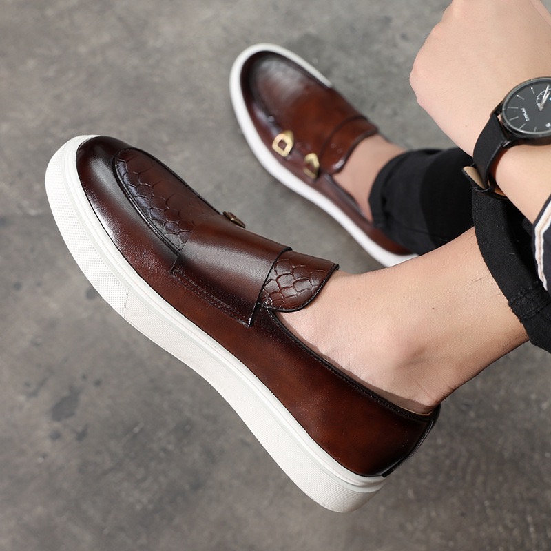 Free shipping of plus size men's shoes popular fashion casual leather shoes men's British style Dmen's board shoes