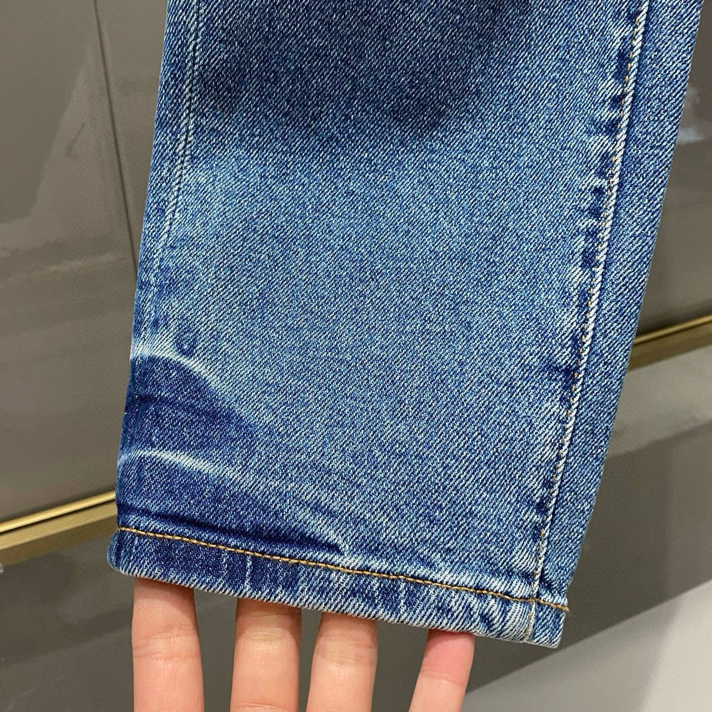 L Brand Denim jeans outdoor mens and womens designer brand luxury gift Valentines Fathers Christmas.M122