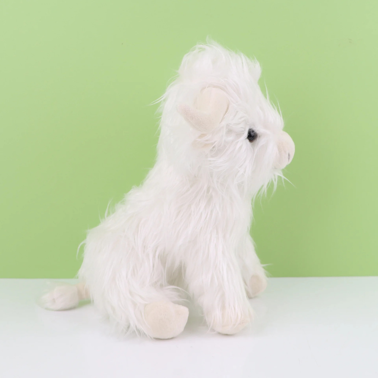 Highland Cow Plush Toy - Adorable Realistic Stuffed Animal with Long Fluffy Hair Soft Cuddly Gift for Kids Children Collecto 250729