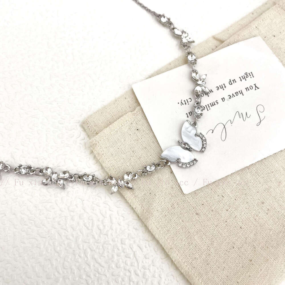 French Elegant Dia-Encrusted Butterfly Necklace High-End Clavicle Chain Accessory Simple Light Niche Design Choker 589