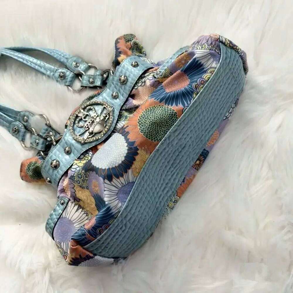 New Y2k Sweet And Cool Hot Girl Style Rivet Motorcycle Women's Large Saddle Crossbody Tote Bag