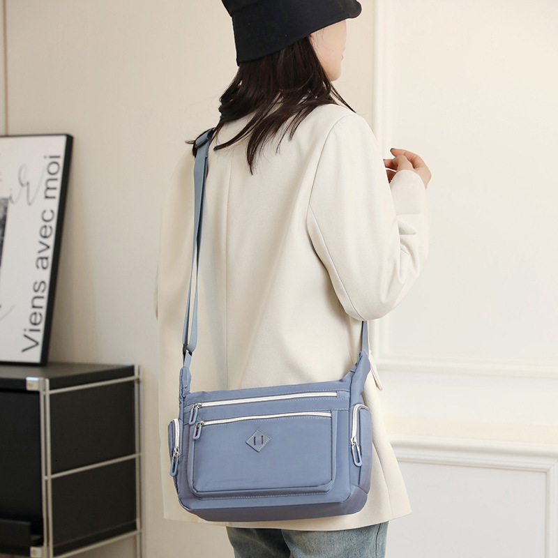 Colorful Fox Multi-Layer Large Capacity Shoulder for Women Outdoor Casual Water-Resistant Crossbody Simple Bag ddmymoon