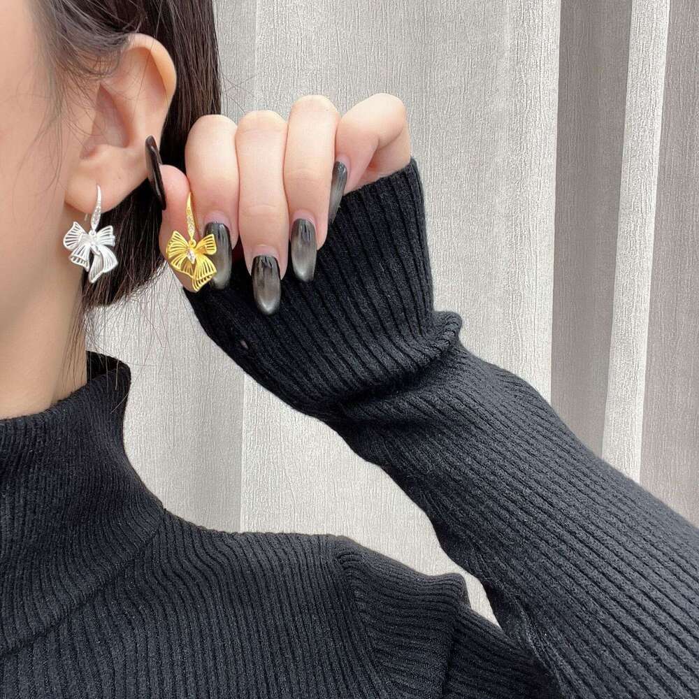 Hollow Bowknot Earrings for Women, High-end Unique Earrings, 2024 New Niche Design Fashion Ear Jewelry a82
