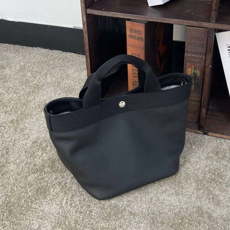 Luxury designer niche leather brand bucket fashion contrasting color casual shoulder daily commuting tote bag