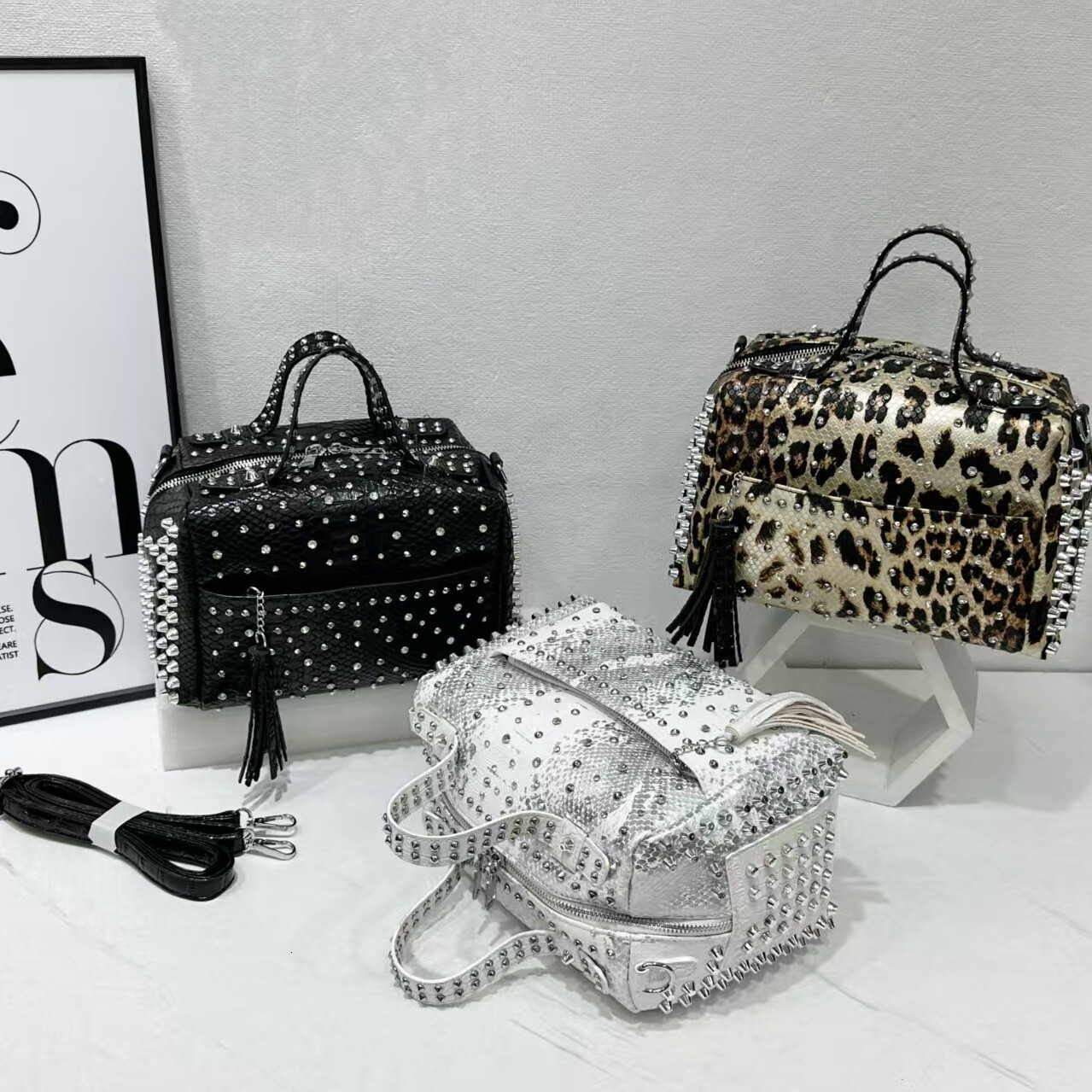 2025 Spring Design PU Material Leopard Print Crossbody New Women's Trendy Versatile Simple Shoulder Bag ddmymoon