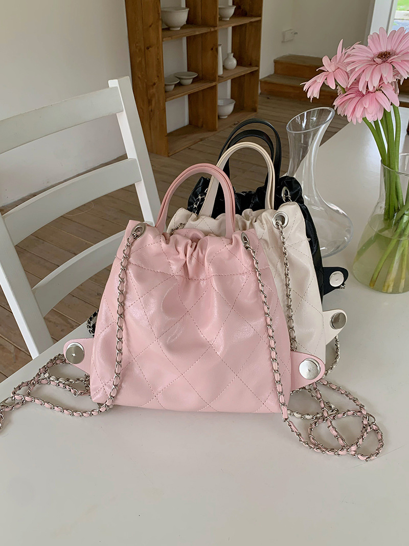 Designer Bag Quilted Chain Backpack For Women New Casual Versatile Large Capacity Luxury Bag Handbag Commuter Bag Tote Bag