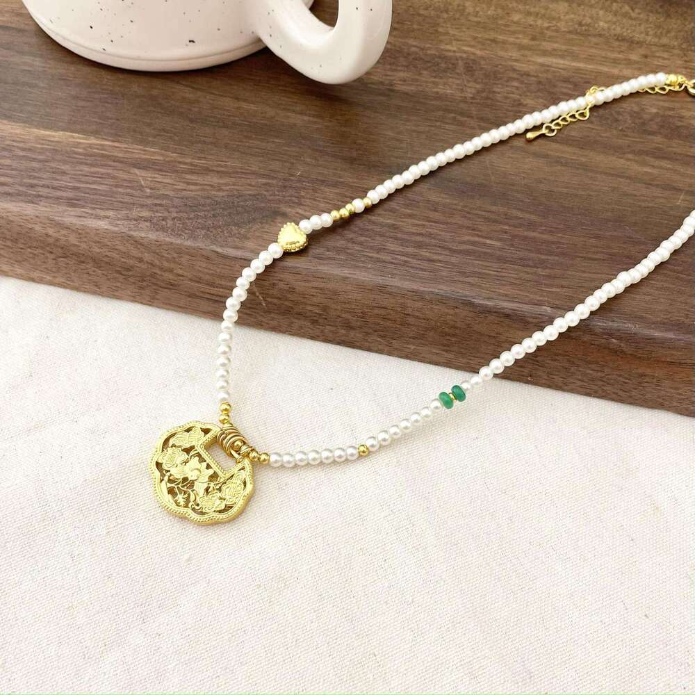 New Chinese Style Koi Fish Multi-Treasure Peace and Prosperity Lock Pendant for Women, Light Niche High-End Accessories, Exquisite Pearl Necklace d1d