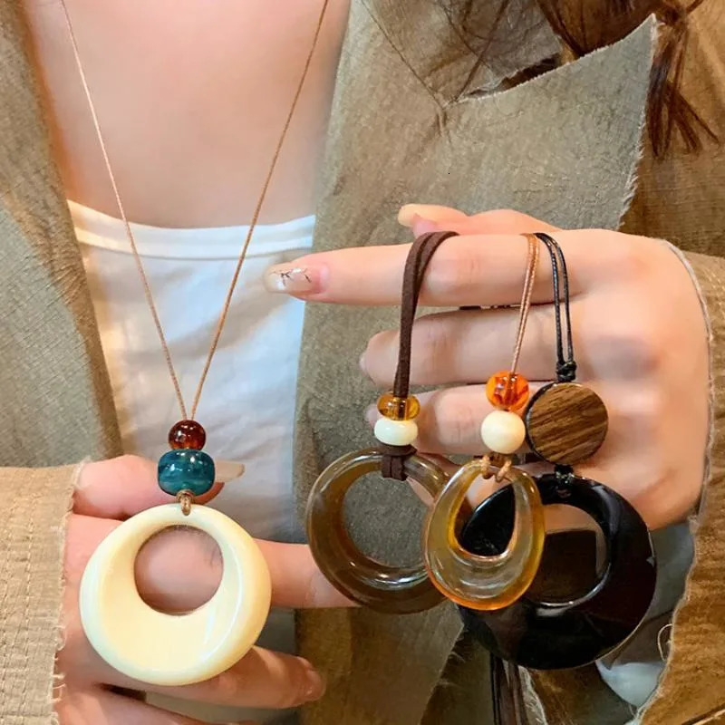 Black Hollow Big Water Drop Pendant Necklace for Women Adjustable Leather Rope Choker Y2K Jewelry Party 250729