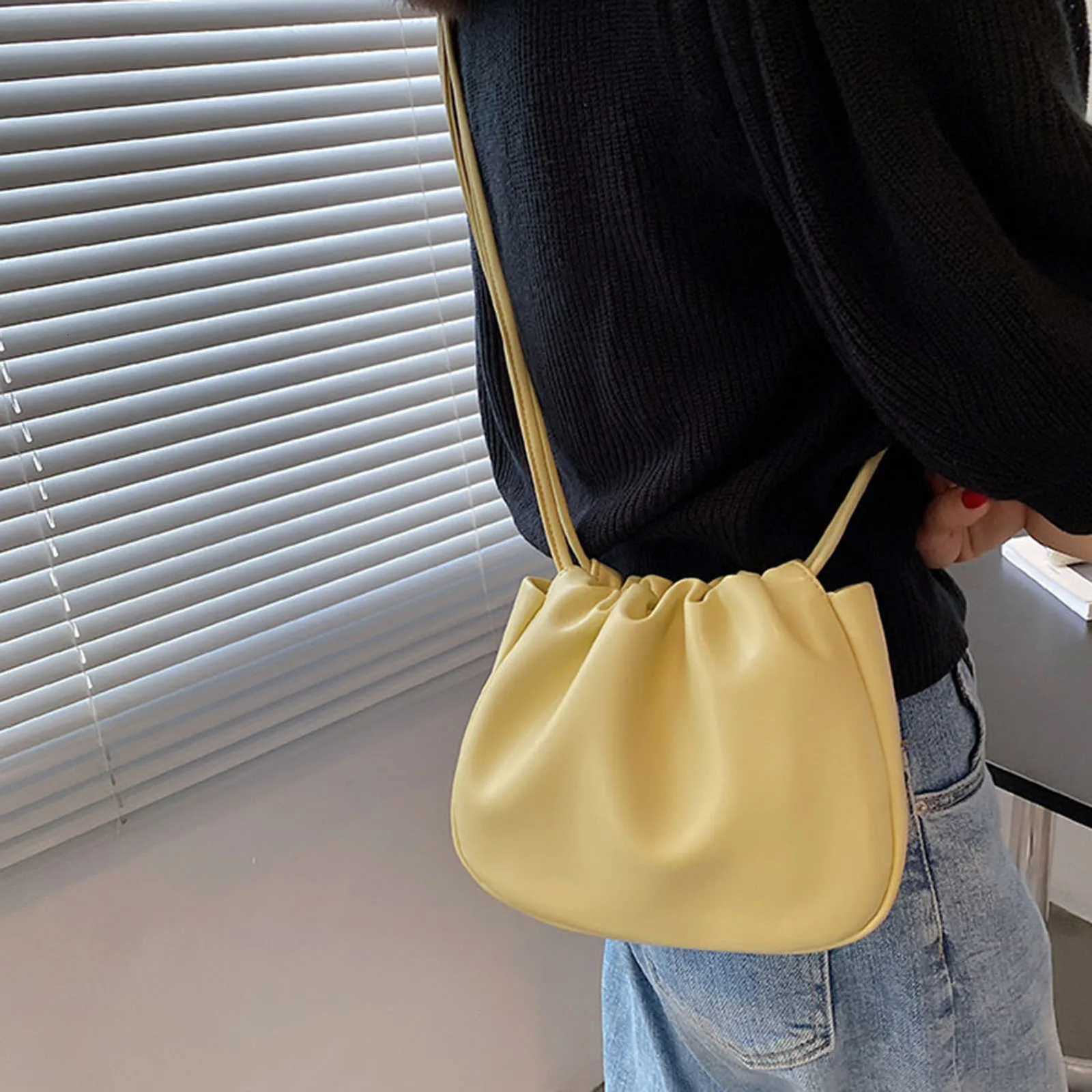 Soft PU Leather Shoulder Bags Solid Color Crossbody Bags with Magnetic Closure for Casual and Work Use Y250729