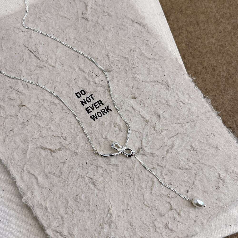 New Bow for Women Korean Light Niche Design Sense High-end Collarbone Chain French Style Elegant Simple Necklace 3b9