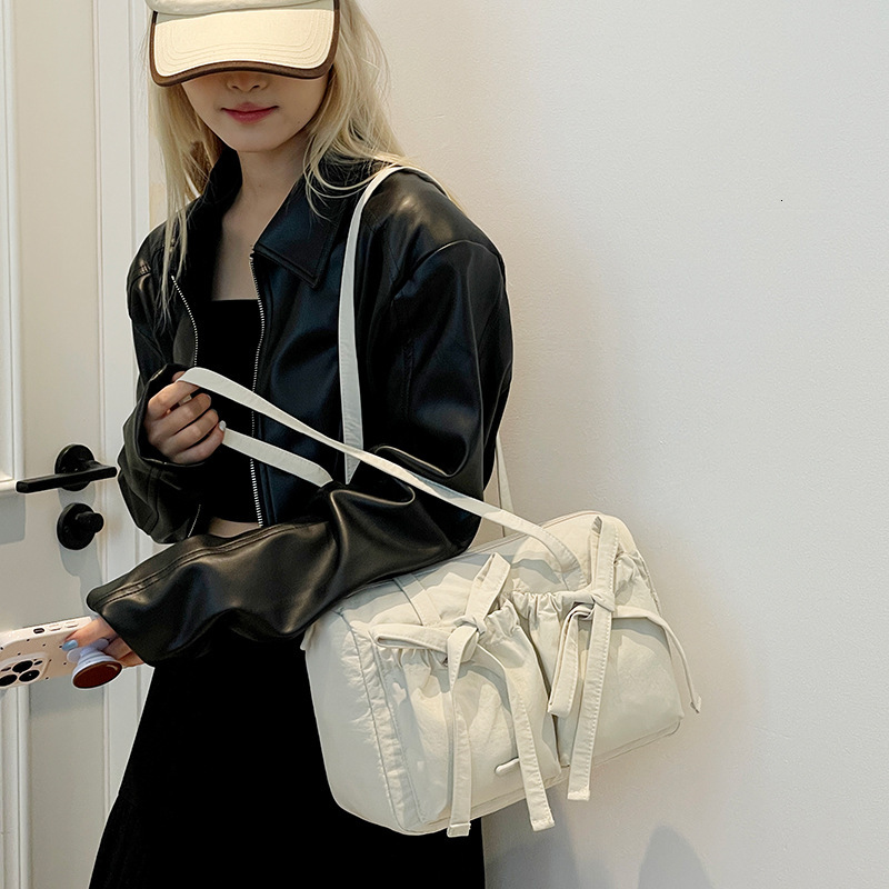 Colorful Fox Korean Niche Women's Sweet Ballet Style Pleated Bow Lazy Commuter Shoulder Bag ddmymoon