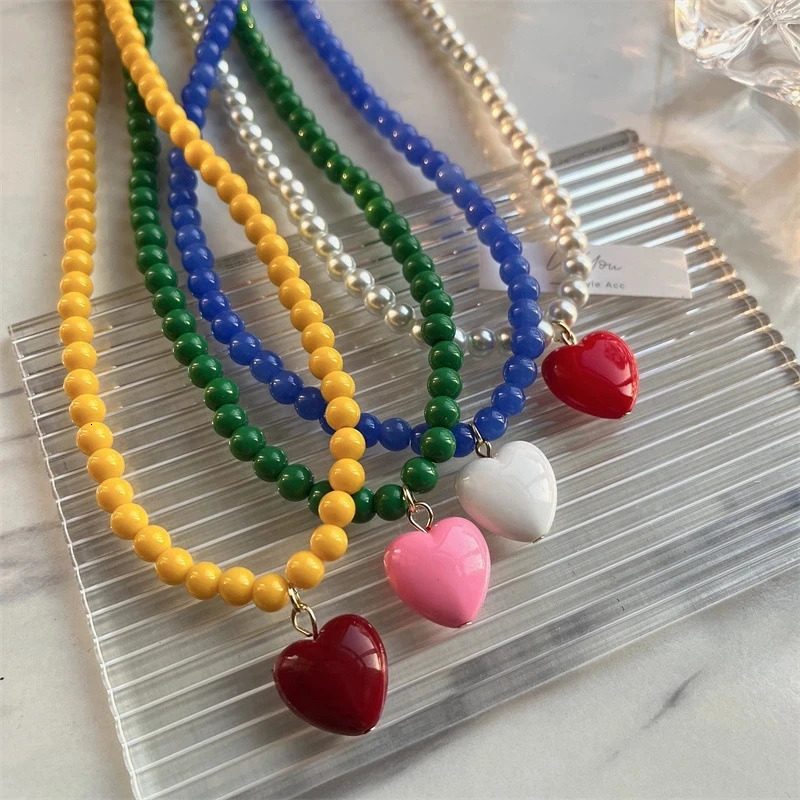 Trend Vintage Resin Acrylic Pink Love Heart Green Beaded Necklace for Women Aesthetic Jewelry Fashion Neck Accessories 250729