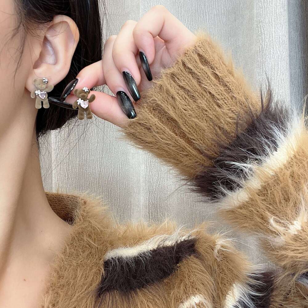 Autumn Winter New Flocked Flower Decoration Rhinestone Cute Girly Earrings Stud Fashionable Bear Heart Ring 153