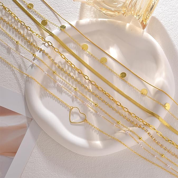 8Pcs Waist Belly Chain 18K Gold Plated CZ Heart Pearl Snake Bead Sequin Paperclip Belly Chain Summer Beach Sexy Body Chains Jewelry Accessories for Wo