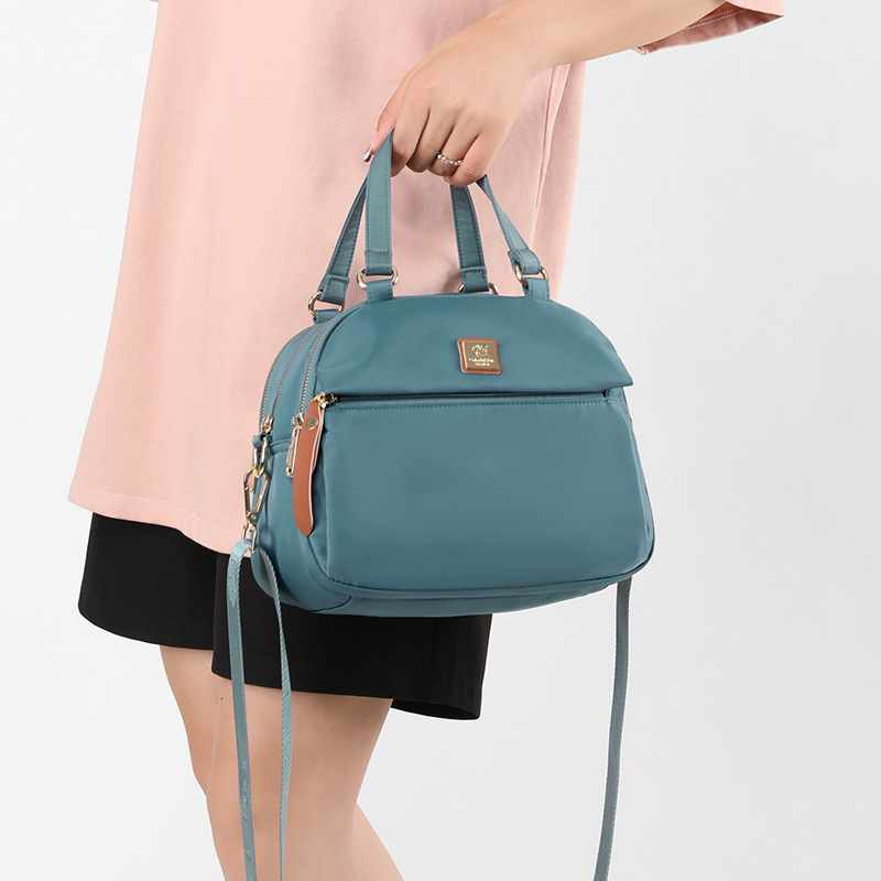 Colorful Fox Autumn New Large Capacity Shoulder Water-Resistant Nylon Multi-Layer Crossbody Women's Fashion Bag ddmymoon