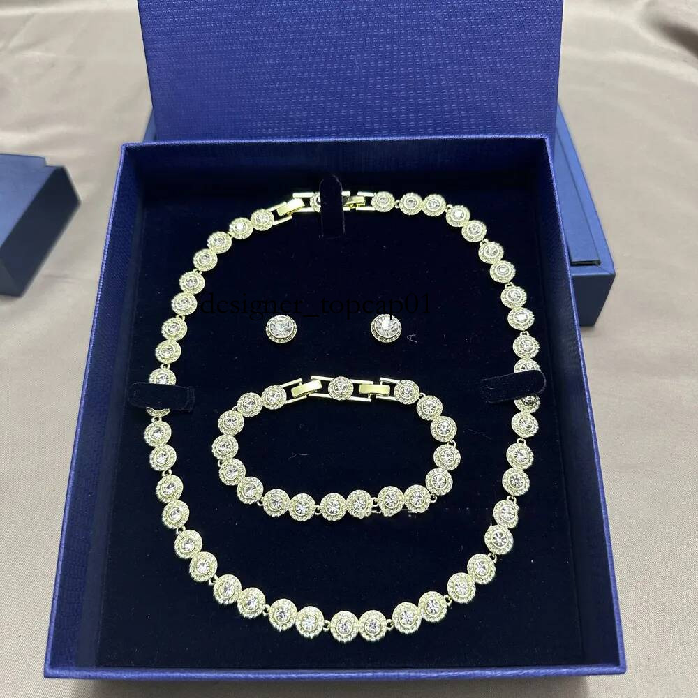 2025 AAA New Hot Sales Designer Swarovs Necklaces Silver Fashion Jewelry Necklaces Round Button Full Diamond Necklace Bracelet Earnail Set Enhance Temperament cbc