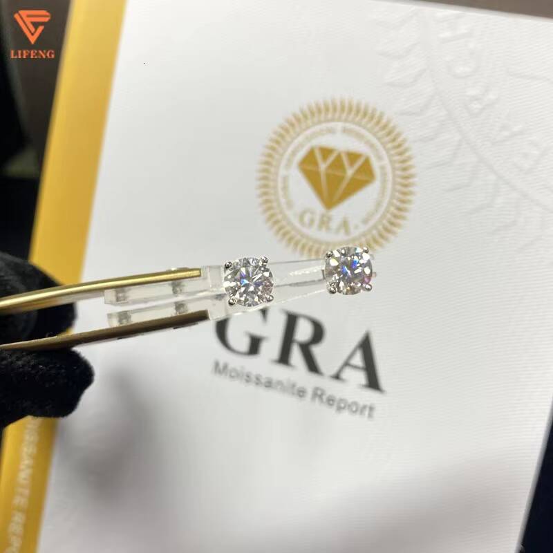 Lifeng Jewelry Moissanite Earrings Classic Diamond Stud Earrings Round Moissanite Silver Men Women Fashion Earrings