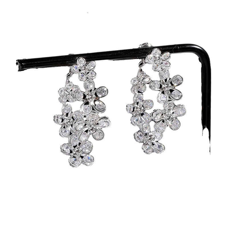 Sier Needle Zircon Flower Two-Way Fashionable Light High-End Exquisite Niche Versatile Earrings for Women