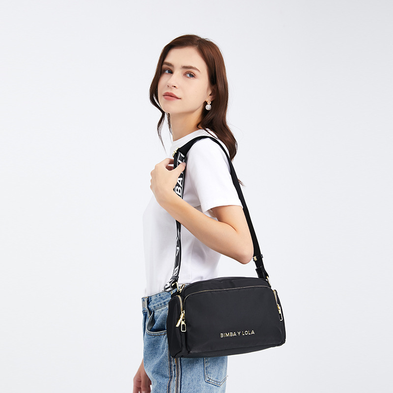 Manufacturer Spain Foreign Trade Tail Goods Classic Single Shoulder Bag Simple Fashion Street Trend Versatile Designer Bag Tote Bag Purse Luxury Bag W
