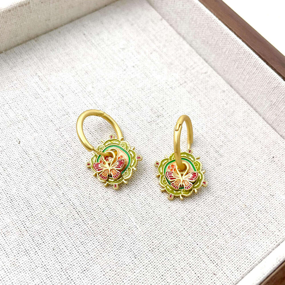 New Chinese Style Fashion Personality Colorful Butterfly Simple Elegant Exquisite High-end Feel Versatile Earrings 3ec