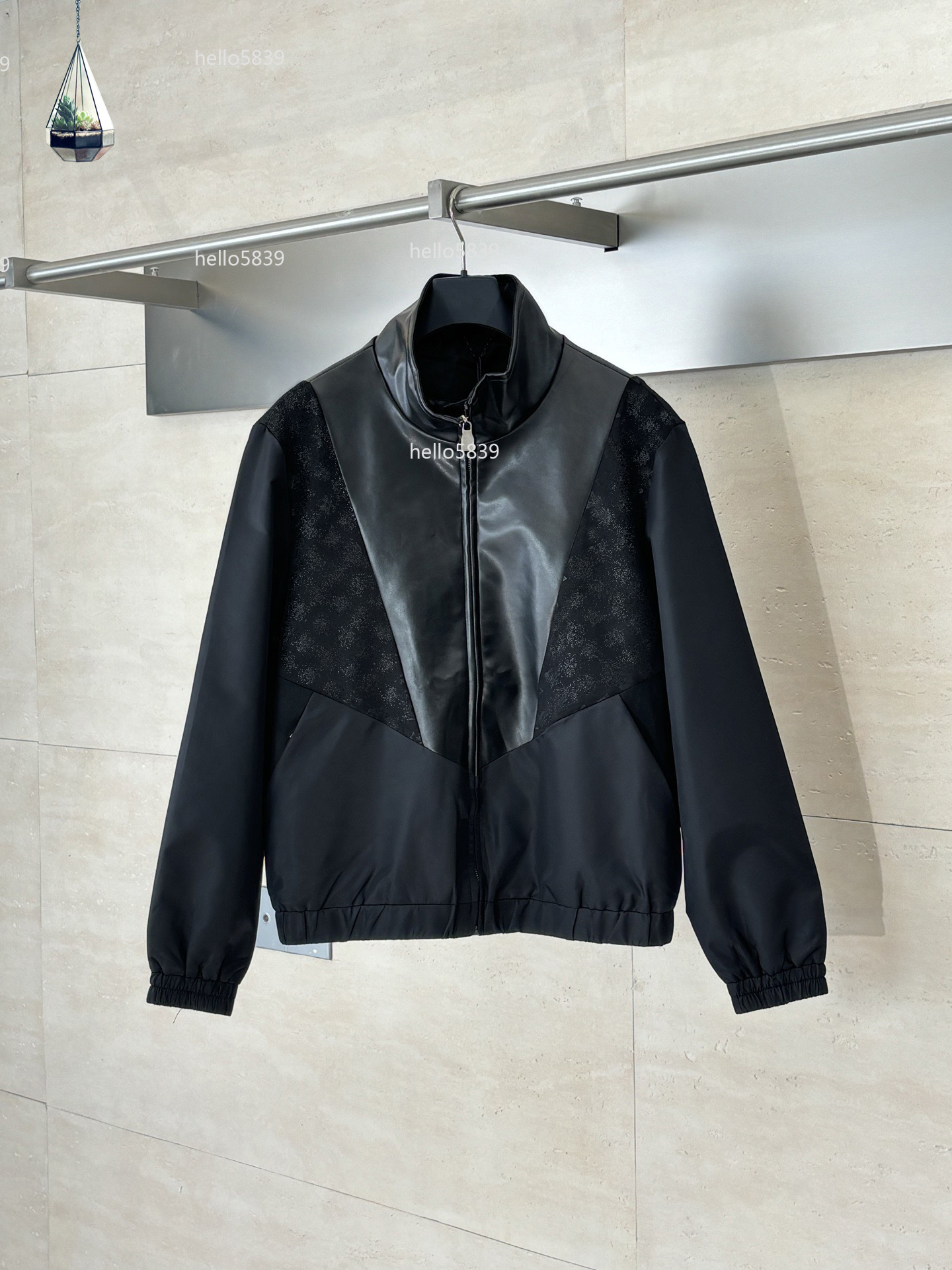 2025 Tees Mens Designers T Shirt Man Womens tshirts With Letters Print Short Sleeves Summer Shirts Men Loose Tees Asian size S-XXXL hx26052