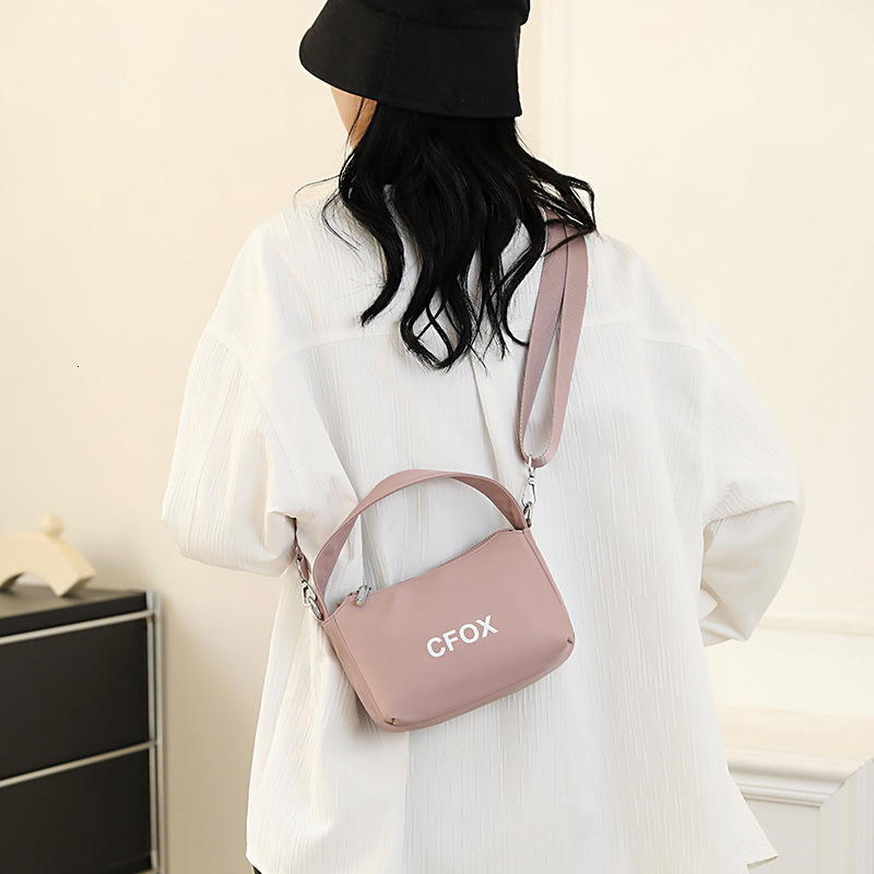 Colorful Fox New Korean Version Women's Single Shoulder Mini Simple Large Capacity Makeup Handbag Crossbody Bag ddmymoon