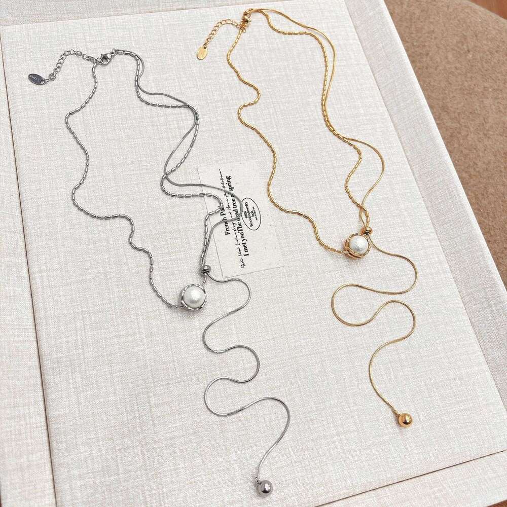 Adjustable Pearl Necklace for Women, Light Niche 2024 New Model, Long Collarbone Sweater Chain, Winter Accessories 1aa