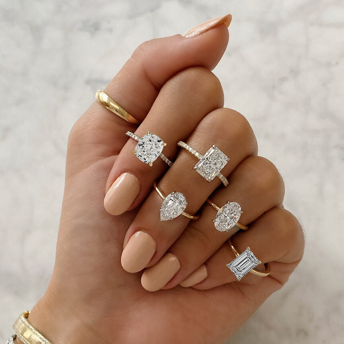 Customized 1CT Radiant Cut Diamond 18k Gold Jewelry IGI Certified HPHT Lab Created Cvd DEF VVS VS Lab Grown Diamond Ring