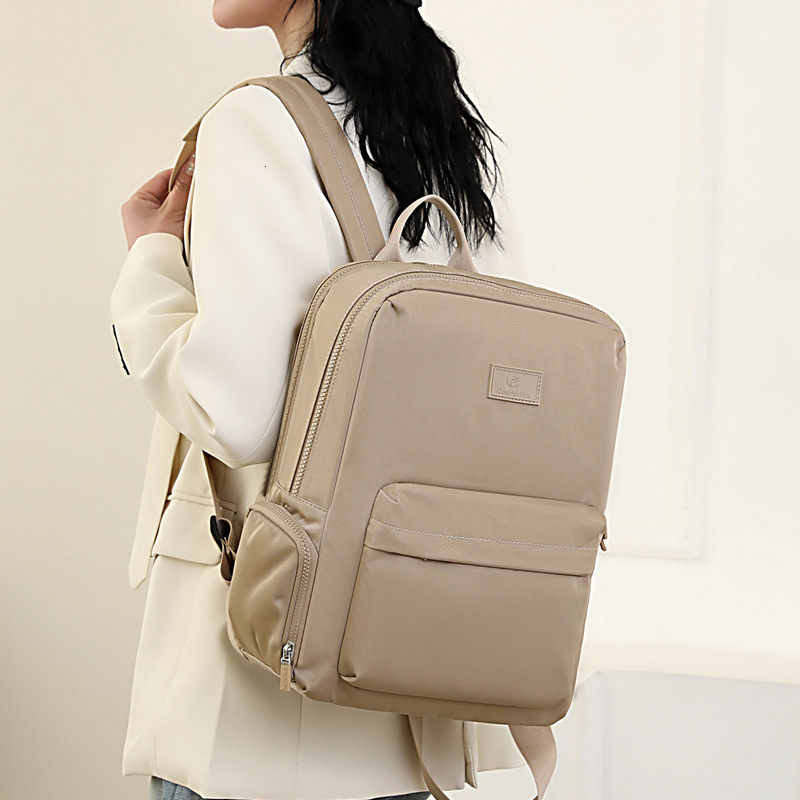 Colorful Fox Women's Large Capacity Casual Multi-layer Travel School Bag Business Commuting Laptop Backpack ddmymoon