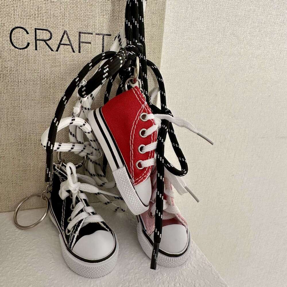 Miu Series INS Style Fashion Trend Personality Shoe Pendant Necklace Cool Fashionable Niche Design Sweatshirt Chain 8e2