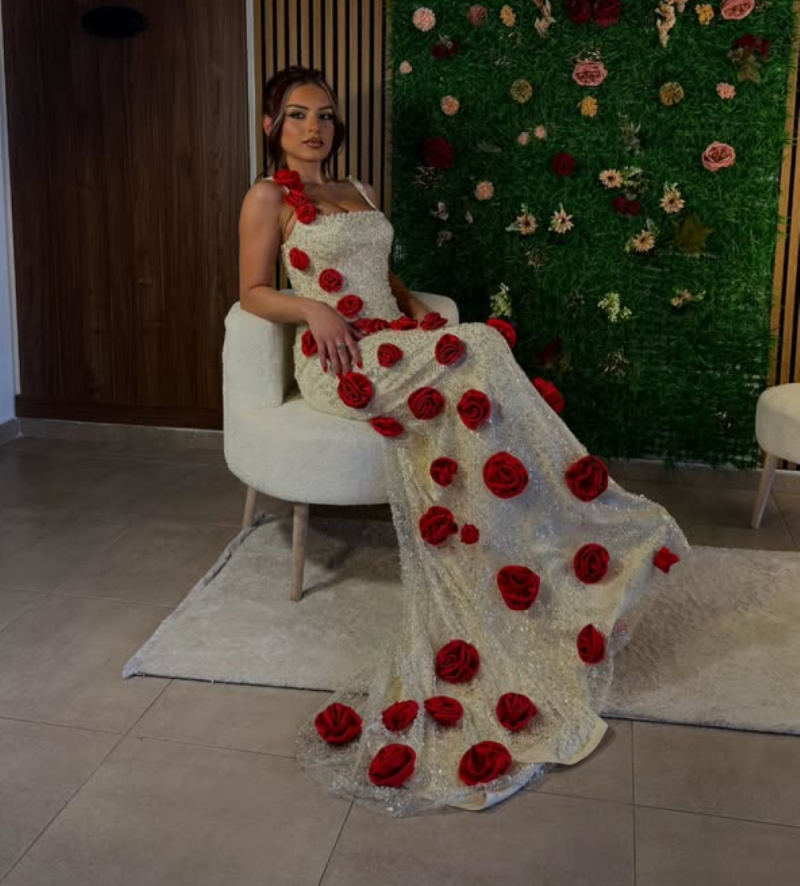 Elegant Prom Dresses Red 3D Floral Appliques Sleeveless Lace-Up Court Gown Floor-Length Custom Made Formal Party Dress Vestido De Noite