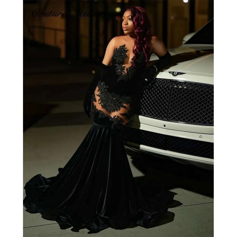 Black Velvet Embroidered Lace Appliques Ball Gown with Mermaid Birthday Gloves Stylish Party Dress or Custom Neck prom