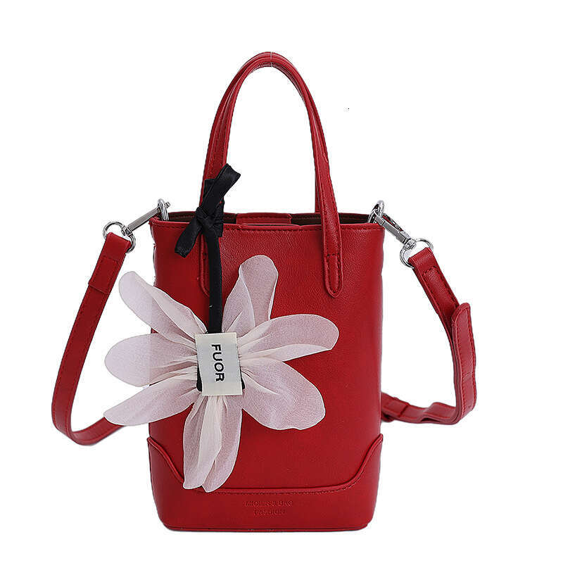 New Light Luxury Design Handbag Women's Shoulder Crossbody Phone Bag Companion