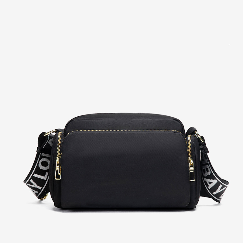 Manufacturer Spain Foreign Trade Tail Goods Classic Single Shoulder Bag Simple Fashion Street Trend Versatile Designer Bag Tote Bag Purse Luxury Bag W