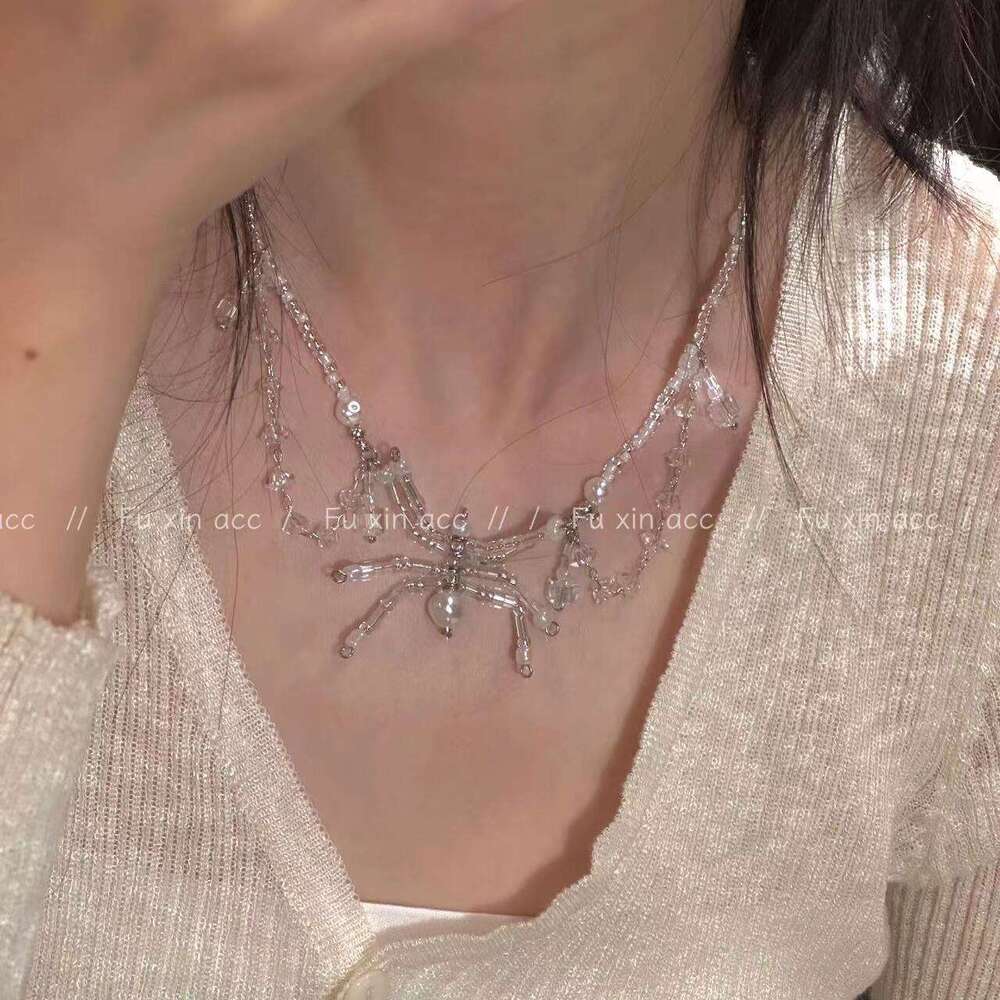 2023 New White Crystal Pearl Beaded Spider Necklace for Women, Niche High-End Simple Choker Collarbone Chain 6bf