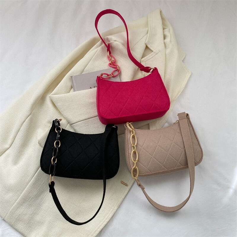 2025 Trendy French Niche Design for Women Versatile High-end Chain Shoulder Handbag Felt Underarm Bag