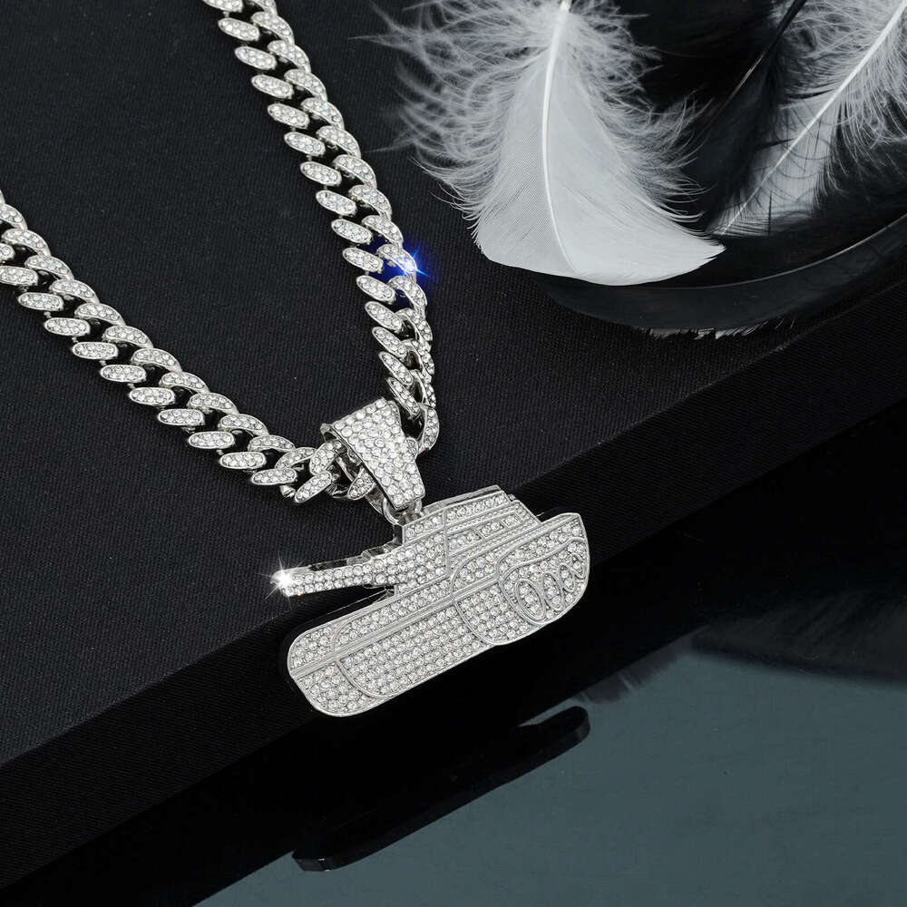 Hot Selling Personality Punk Hip Hop Cuban Chain Fashion Cool Full Dia Tank Necklace Pendant