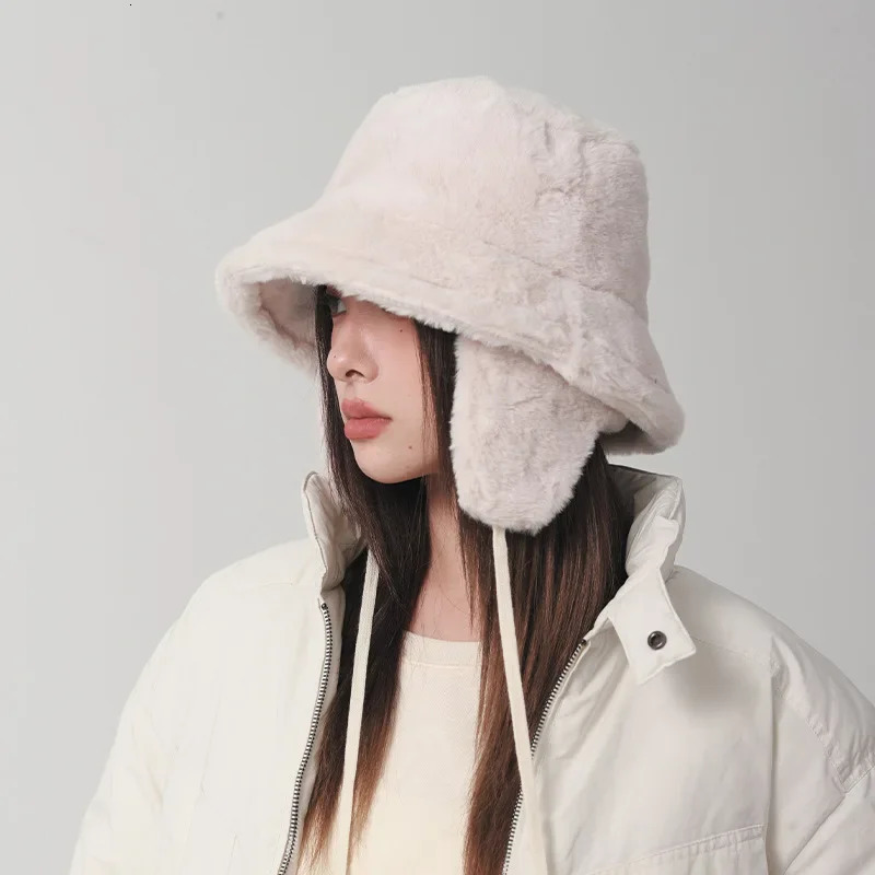 Winter Barrel Cap Cotton Fabric Ear Protection Cap Bomber Winter Warm Bucket Hat Hats for Women Golf Cap Hiking Hat Fur Hat 250724